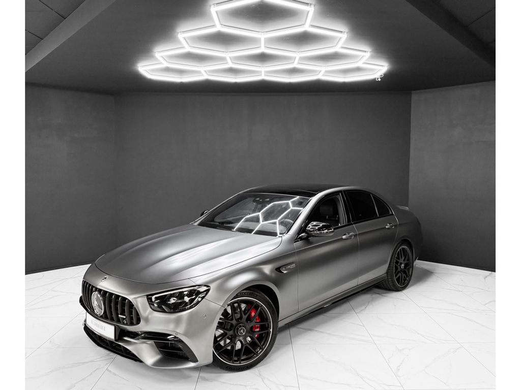 Mercedes-Benz E 63 AMG