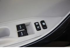 Fahrzeugabbildung Toyota IQ *Klima*Aux-In*8-fach bereift!*4-Sitzer!*