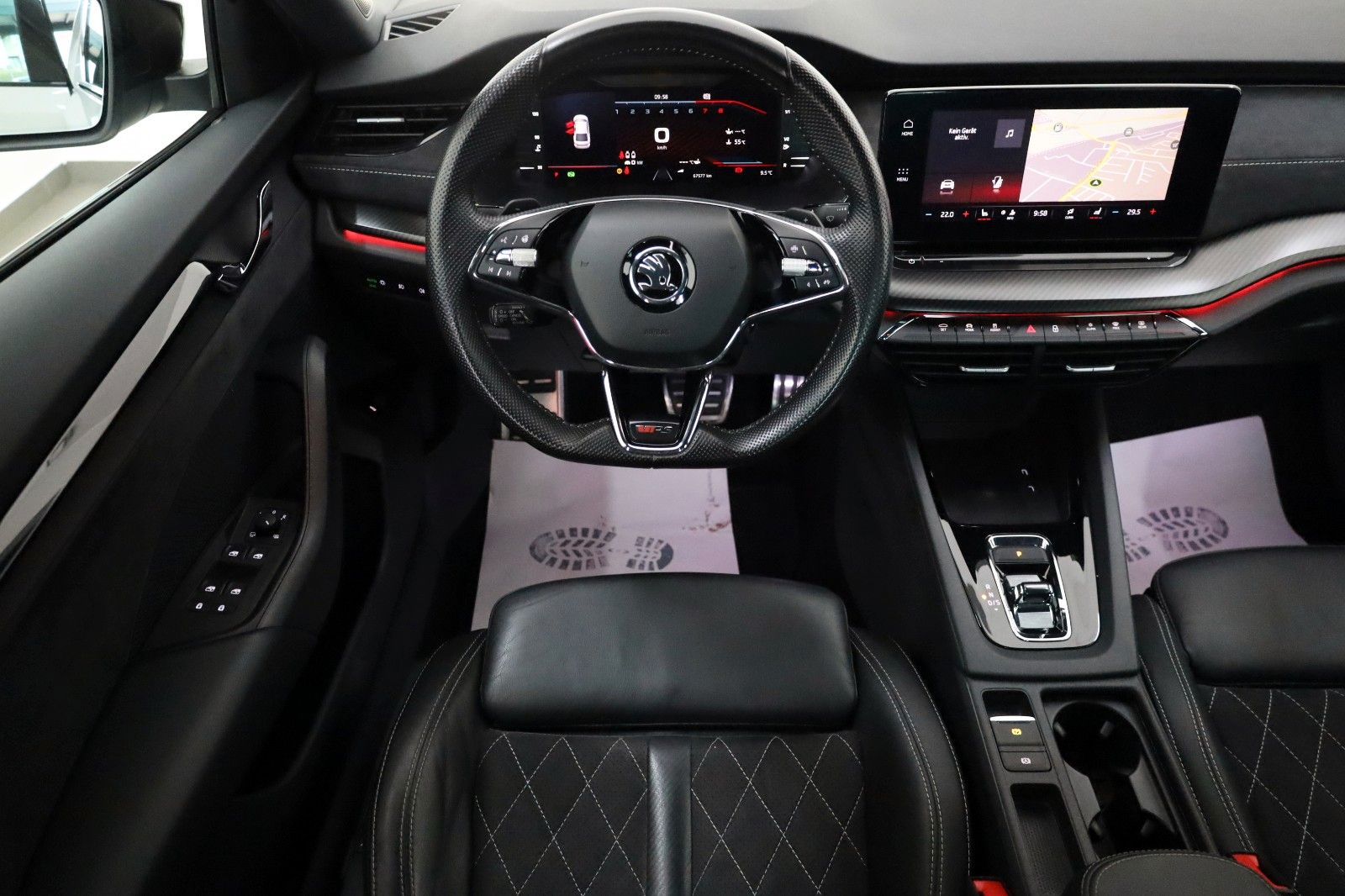 Fahrzeugabbildung SKODA Octavia Lim. RS T.Leder,Navi,LED,ACC,Massage,SH