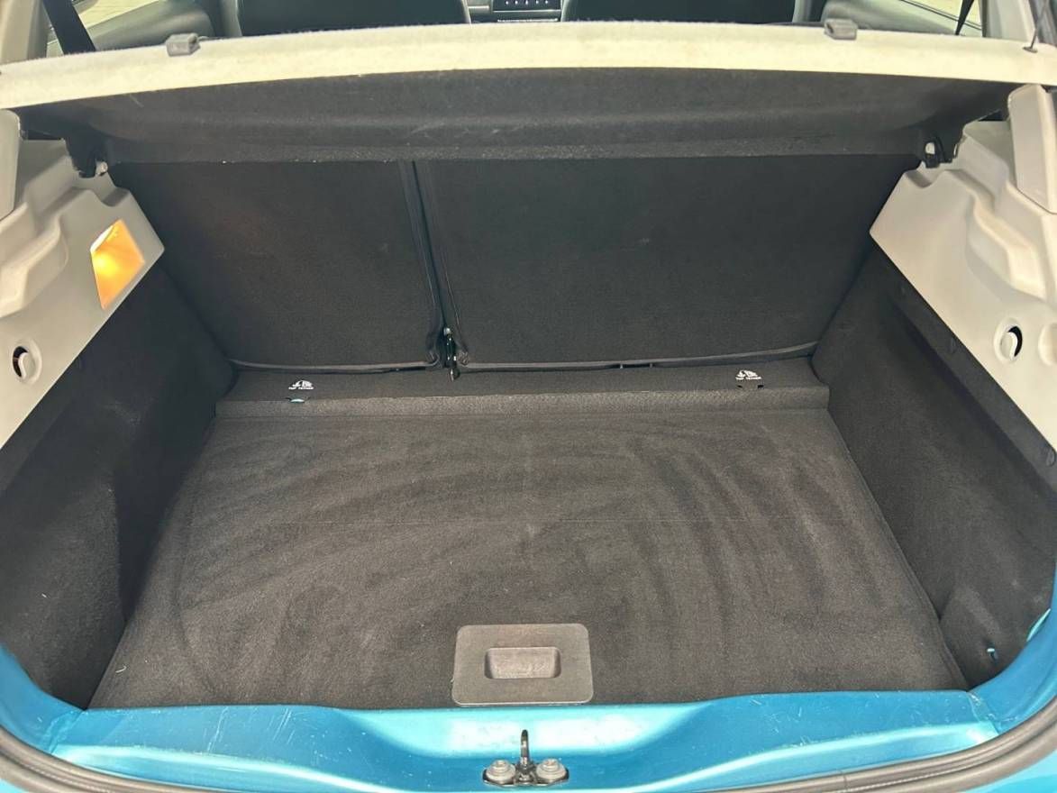 Fahrzeugabbildung Renault ZOE E-Tech 100% el. INTENS Batteriekauf R135 Z.E