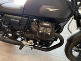 Moto Guzzi V7 III - CHOPPER MOTO
