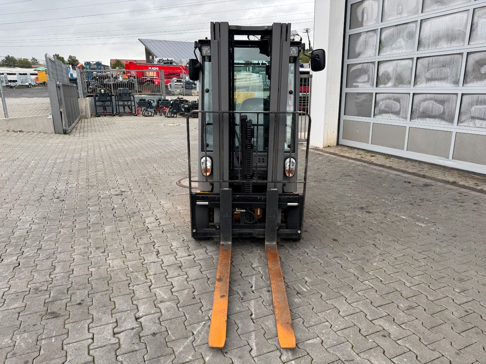 Fahrzeugabbildung Jungheinrich EFG 215 / Triplex: 4.25m! / SS / nur 2.819h!