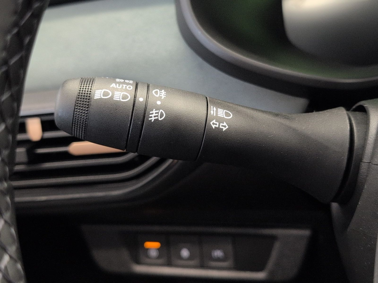 DACIA Sandero Stepway Extreme Eco-G 120 Benzin/Gas – Bild 29