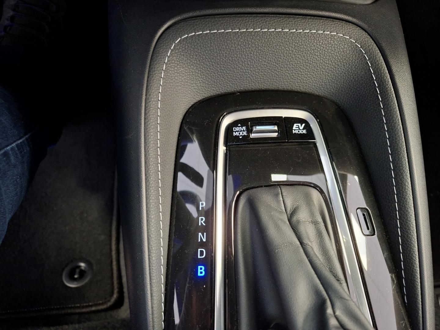 Suzuki Swace 1.8 Hybrid Comfort+ COMFORT+ Navi Digitale