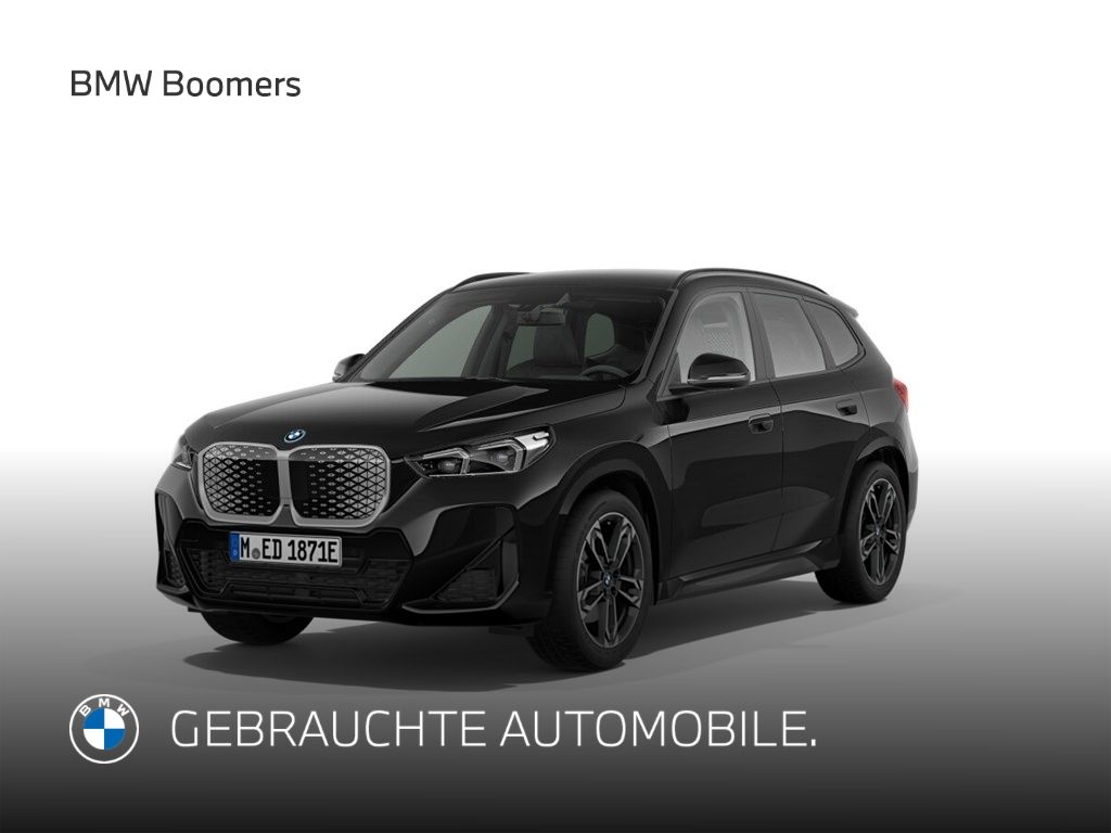 BMW iX1 xDrive30 M Sport Park-Assistent Plus HUD ACC
