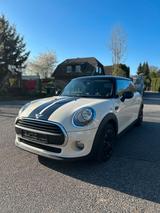 MINI Mini One  gepflegt und zuverlässig - MINI ONE: Sportwagen