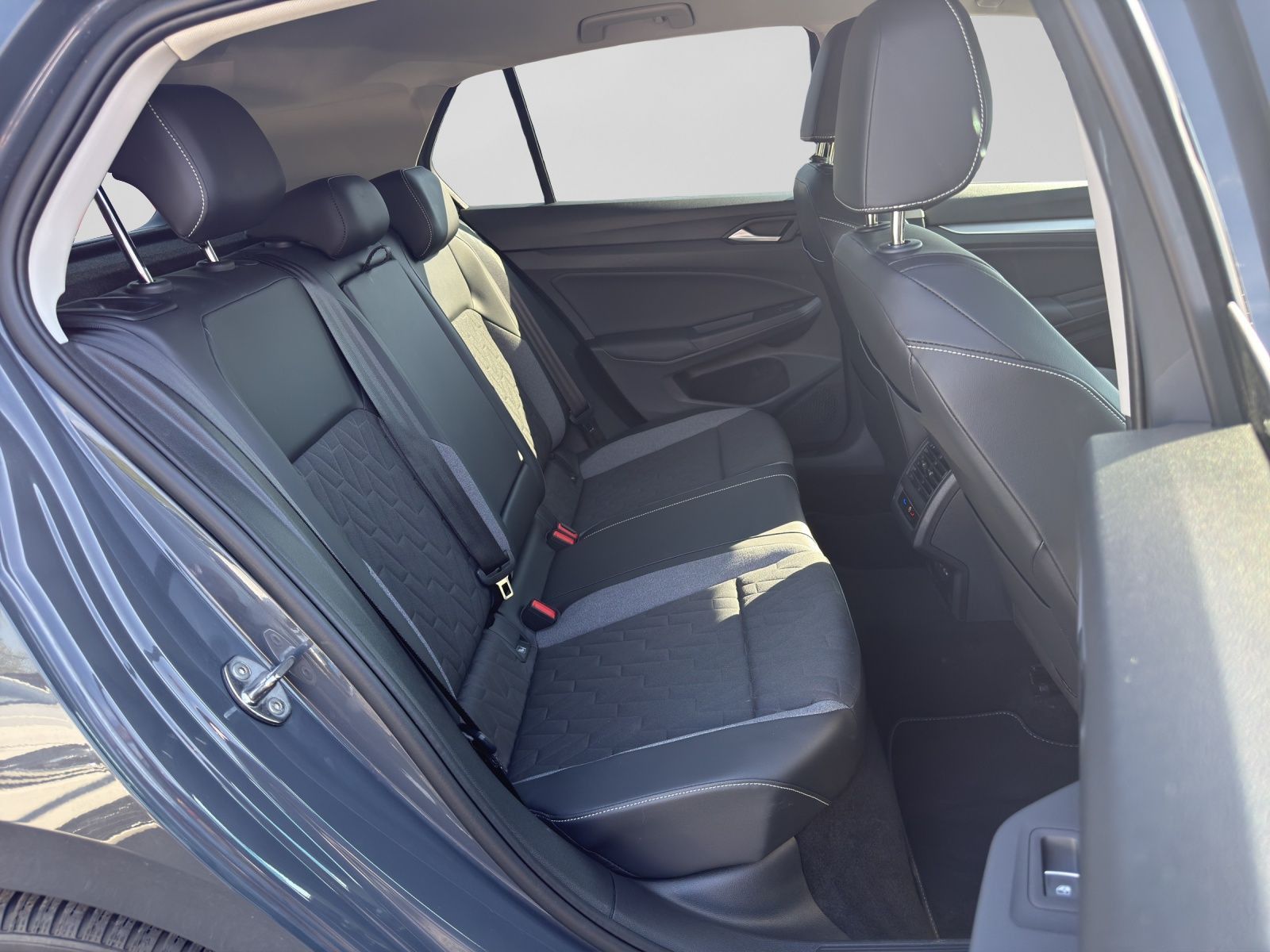 Volkswagen Golf - Bild 7