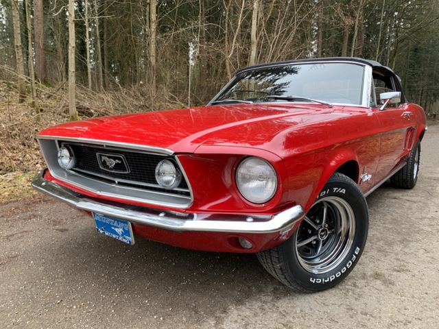 Ford Mustang Cabrio V8,orig.57tmls!Erstlack!Survivor!