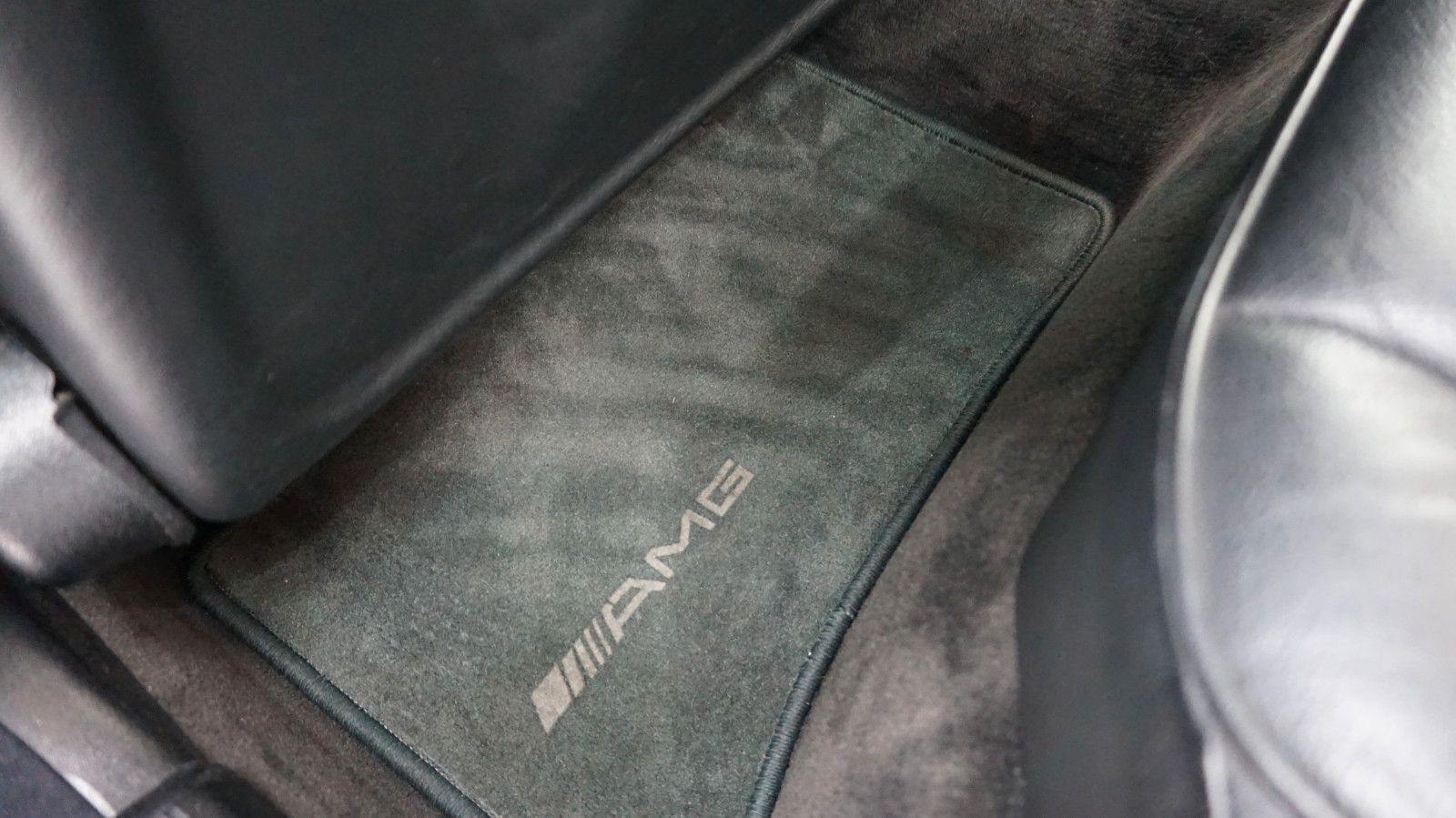 Fahrzeugabbildung Mercedes-Benz C 36 AMG aus deutscher Sammlung.