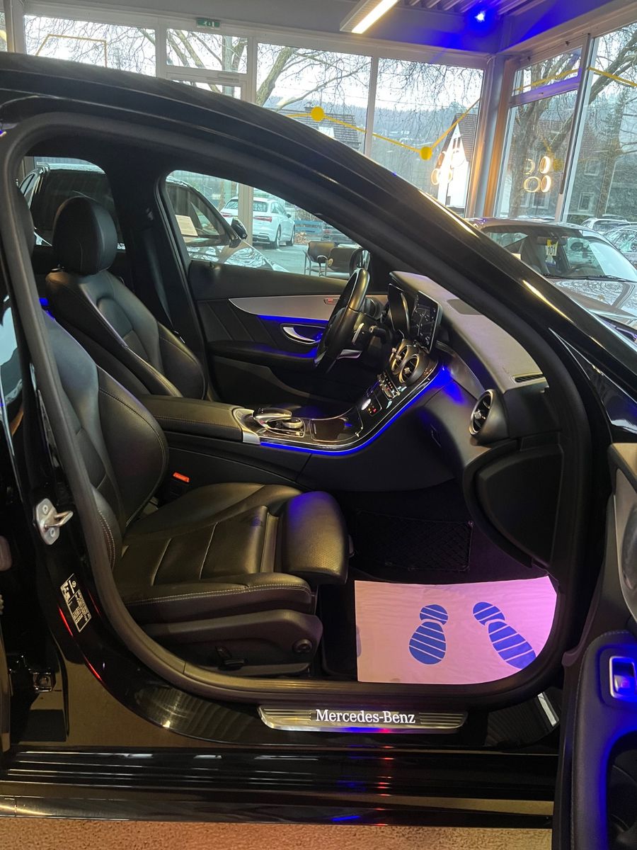 Fahrzeugabbildung Mercedes-Benz C 300 d Lim. AMG LINE DIGITALTACHO*HEADUP*CARBON