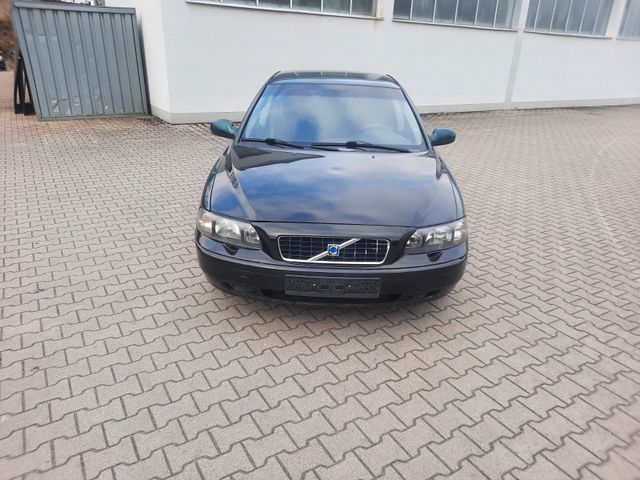 Volvo S60 2.4 125kW Comfort/Tüv 9-2026