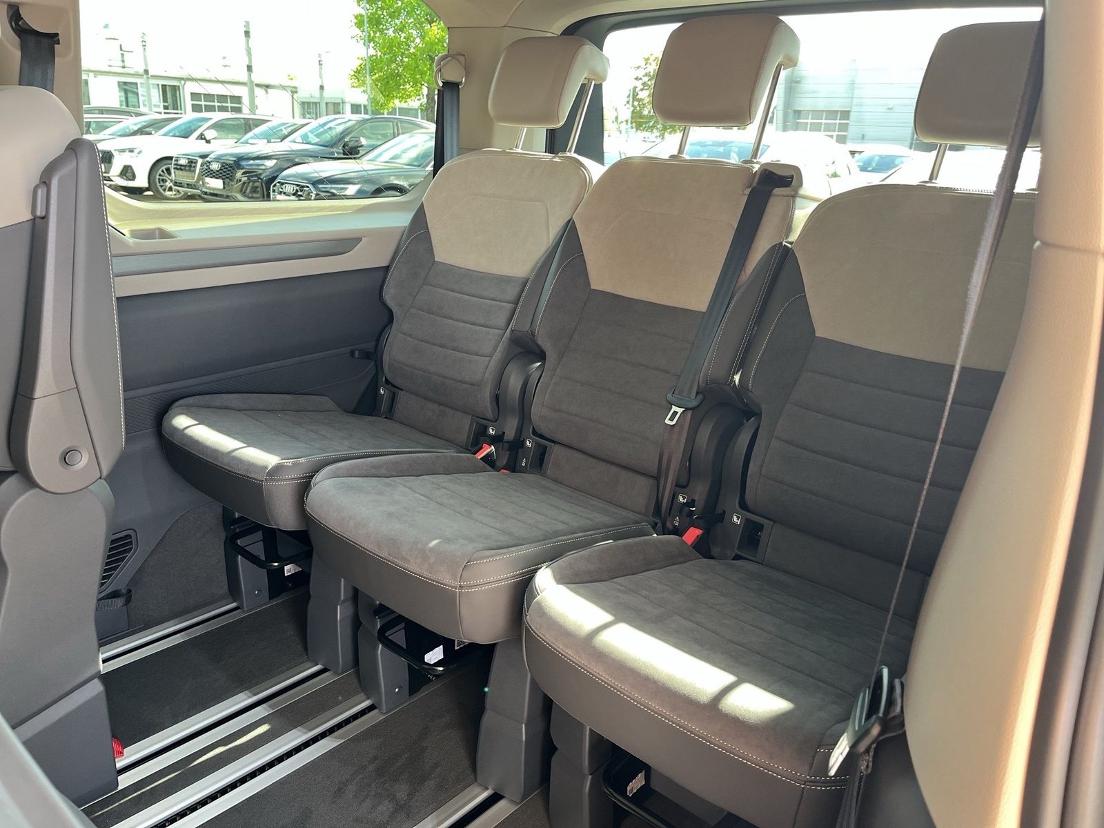 Volkswagen T7 Multivan - Bild 21