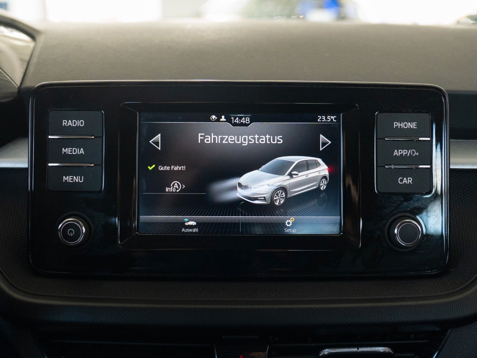 Fahrzeugabbildung SKODA Fabia Ambition KLIMA/DAB/SMARTLINK/LED/TEMPOMAT