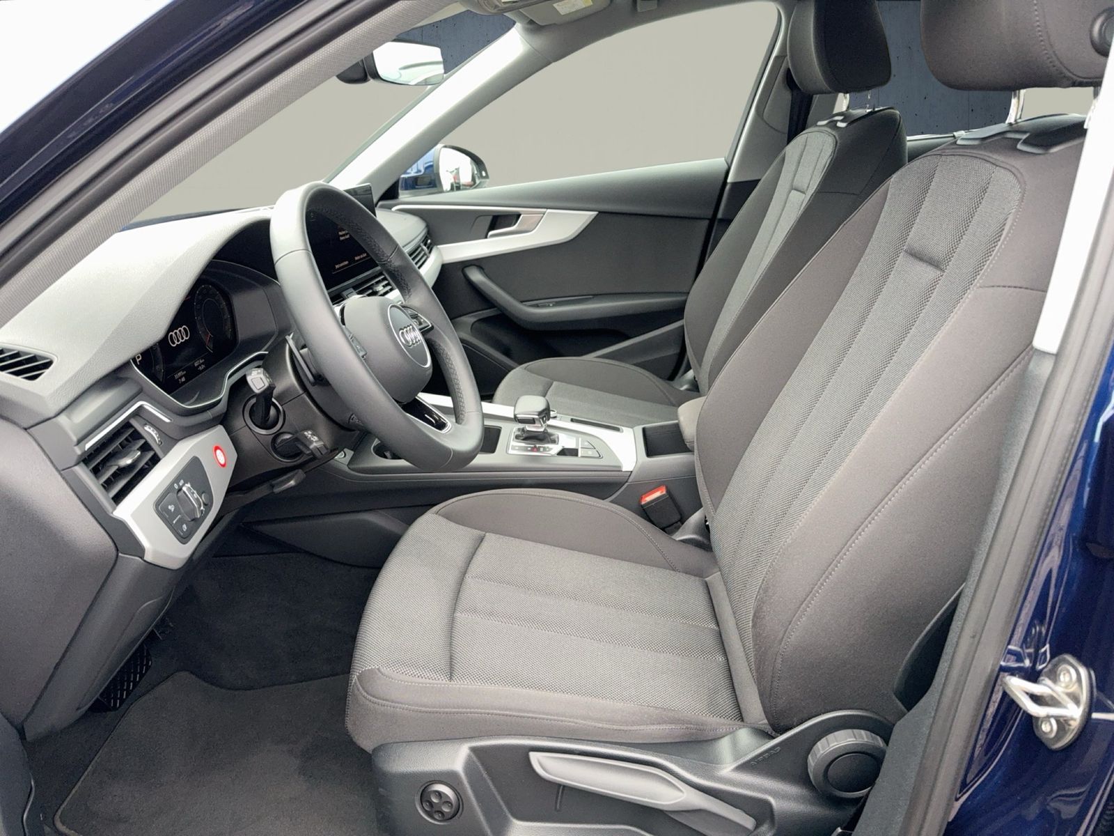Audi A4 - Bild 10