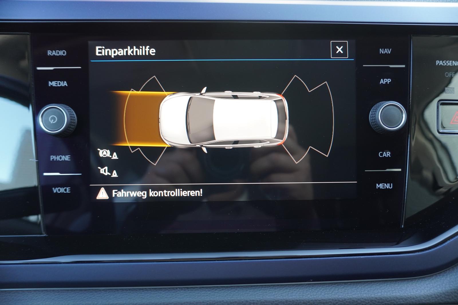 Volkswagen Polo VI 1.0 TSI United Navi PDC Sitzheizung DAB, миниатюра 21
