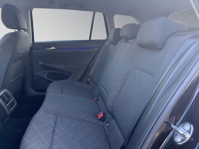 Golf VIII Variant 2.0 TDI Life DSG AHK ACC LED