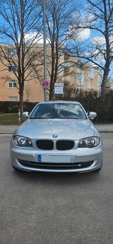 BMW 116i Automatik | EZ 2011 | 136 PS | Klima - BMW 116 mit Panoramadach