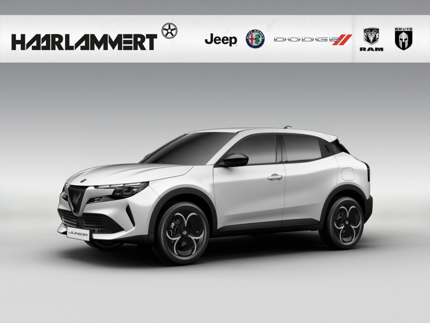 Alfa Romeo Junior Elettrica PDC+KAMERA+CARPLAY+LED+ALU