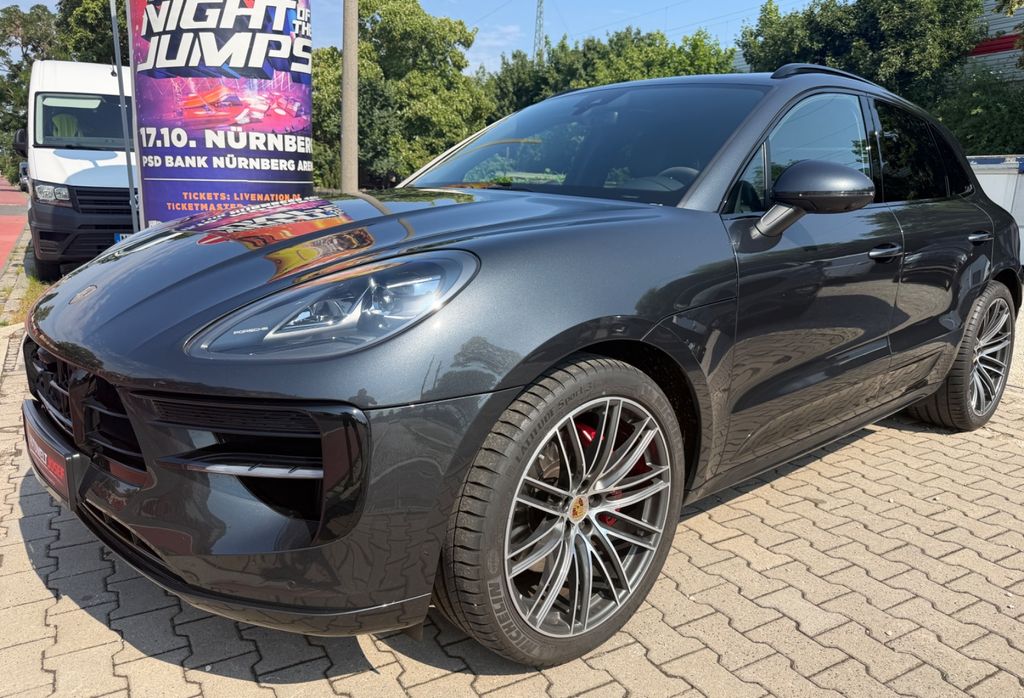 Image of Porsche Macan