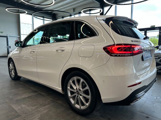 MYAUTOCENTER – Gebraucht- und Jahreswagen mit Werkstattservice in Pfaffenhofen Mercedes-Benz B 200 *360°*Keyless*Tempo*AHK*LED*Rückfahrkamera