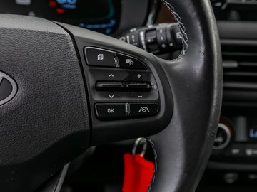 Hyundai i10 1.0 Trend Kamera Navi Spurhalteassistent