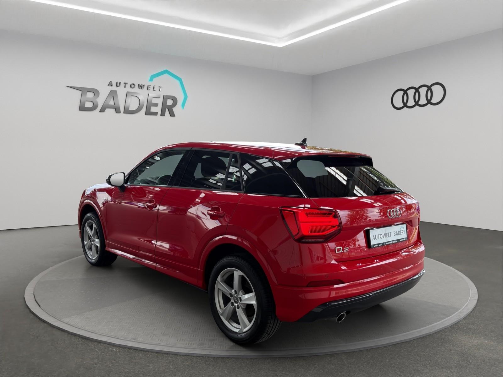 Audi Q2 30 TDI sport LED AHK Shz