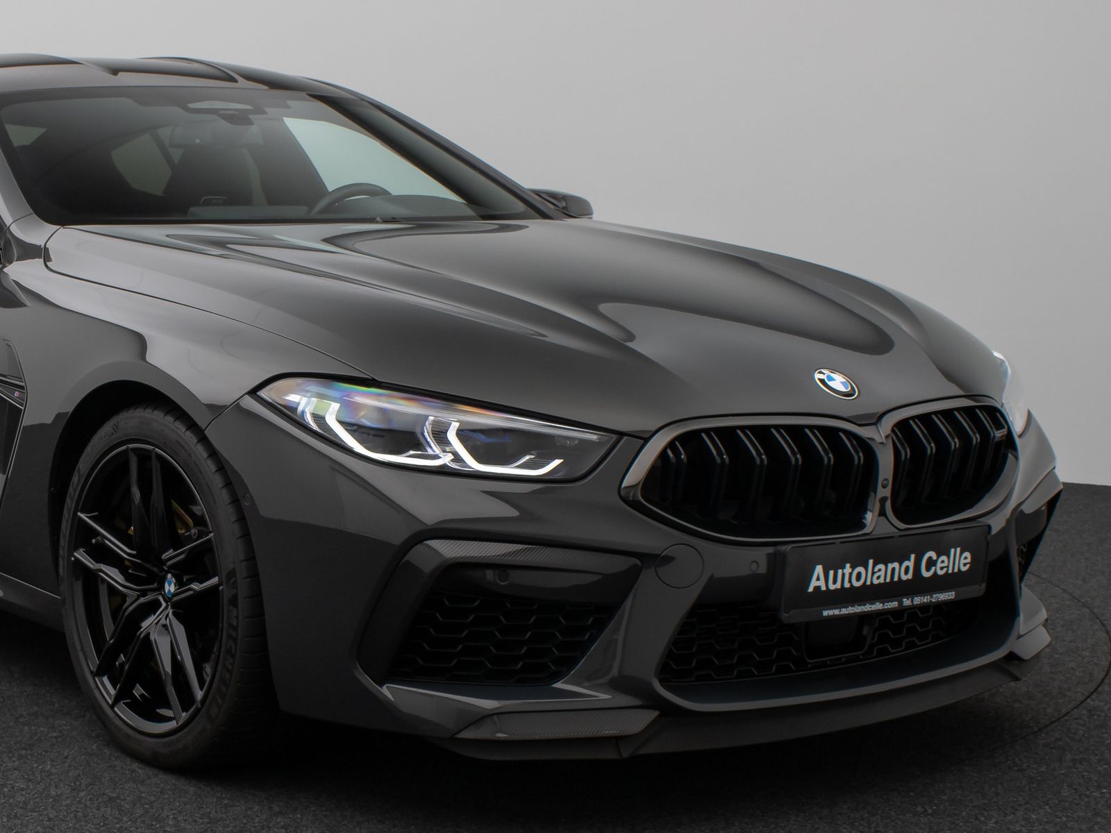 Fahrzeugabbildung BMW M8 Competition xD Gran Coupé SoftCL 360°TV Laser
