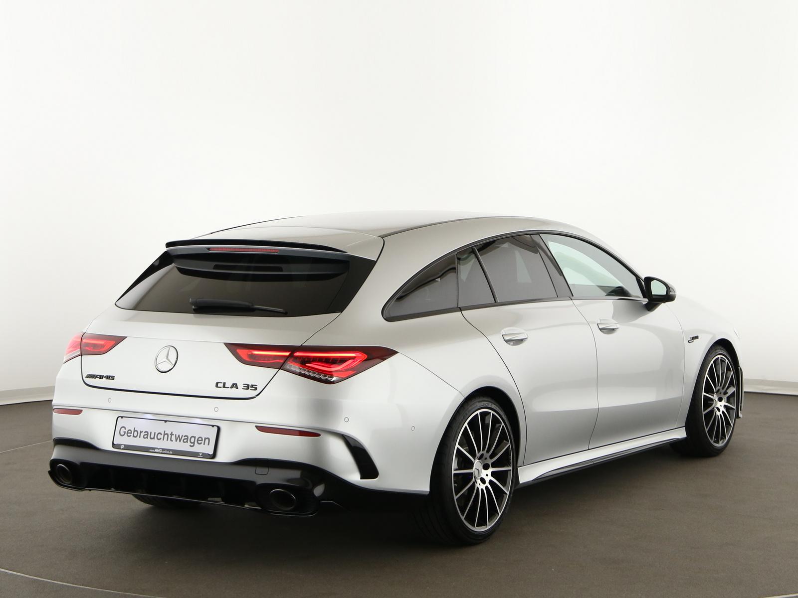 Mercedes-Benz CLA 35 AMG Shooting Brake