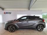 Toyota C-HR 2.0 Hybrid Style Selection - Toyota C-HR: Style Selection