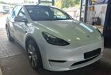 Tesla Model Y Long Range Dual AWD*AHK*Pano*Leder - Tesla Model Y Gebrauchtwagen