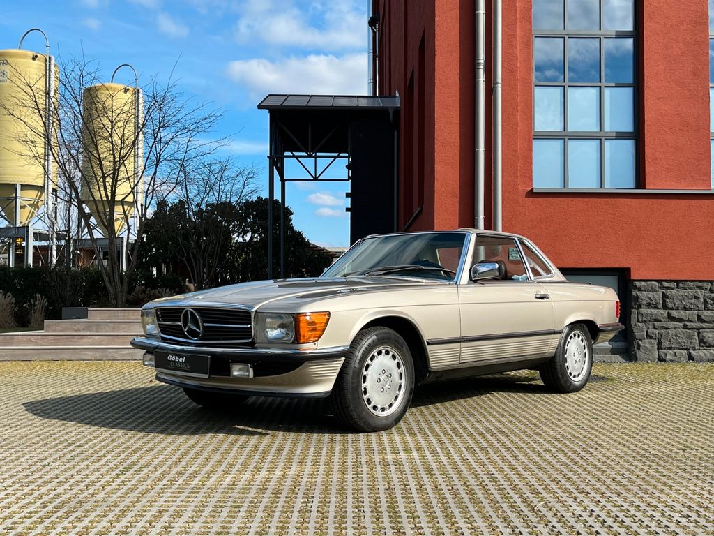 Mercedes-Benz 560