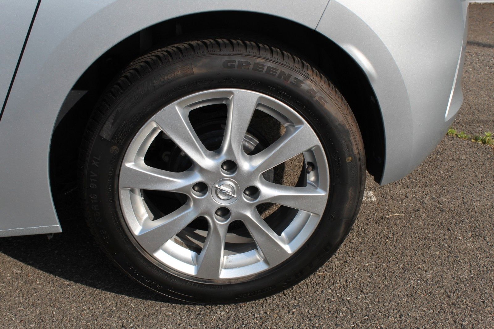 Fahrzeugabbildung Opel Corsa F Edition*Allwetter*Klima*Multimedia