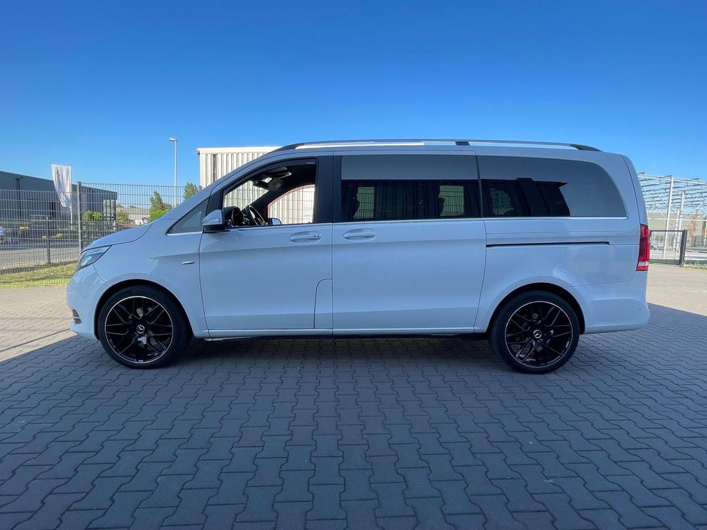 Mercedes-Benz V 250