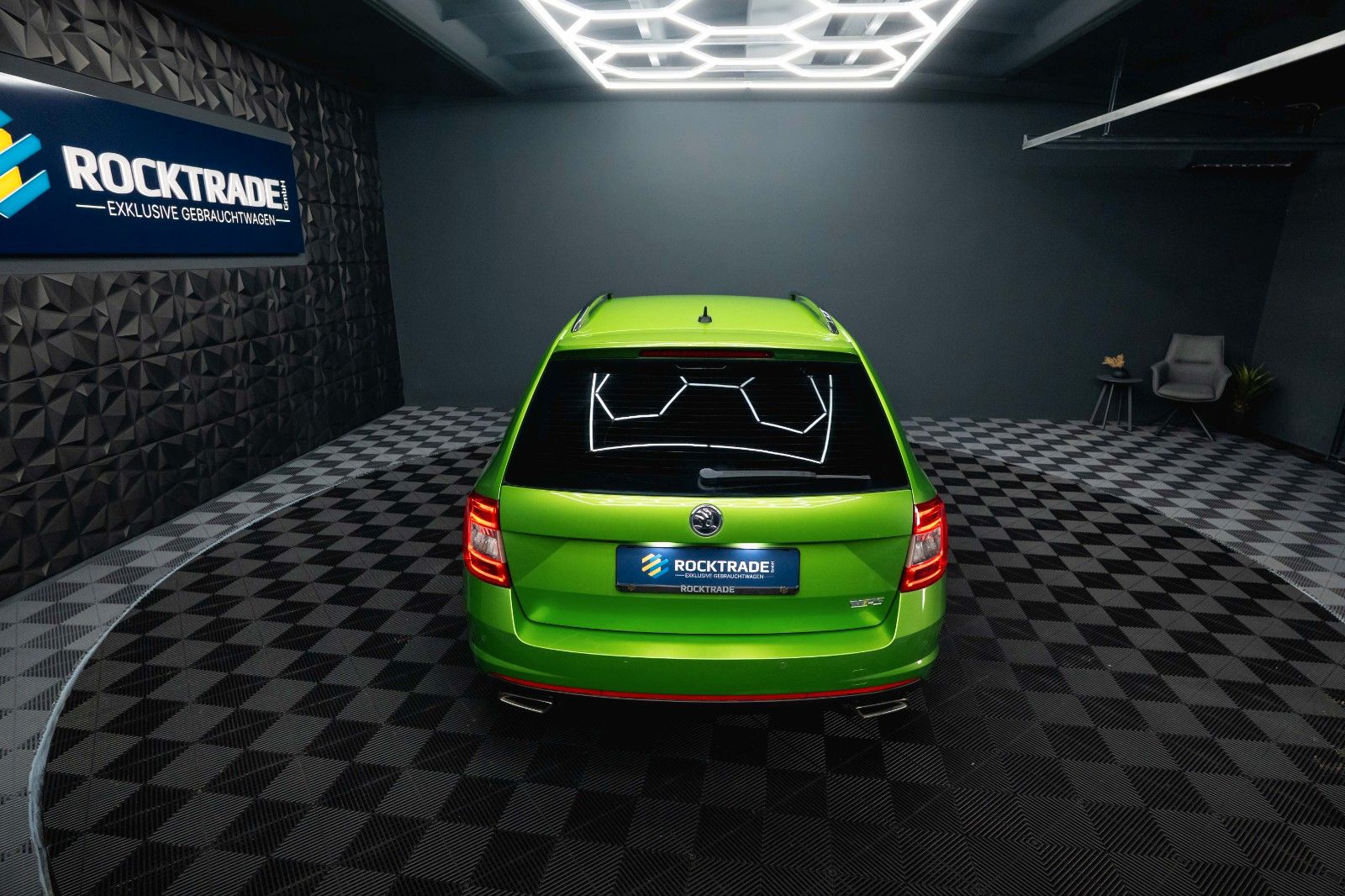 Fahrzeugabbildung SKODA Octavia Combi RS Performance *1.Hand*LED*CarPlay