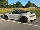 Porsche 911  Carrera 4 GTS Cabrio - Porsche Cayenne mit Benzin-Antrieb: Cabrio