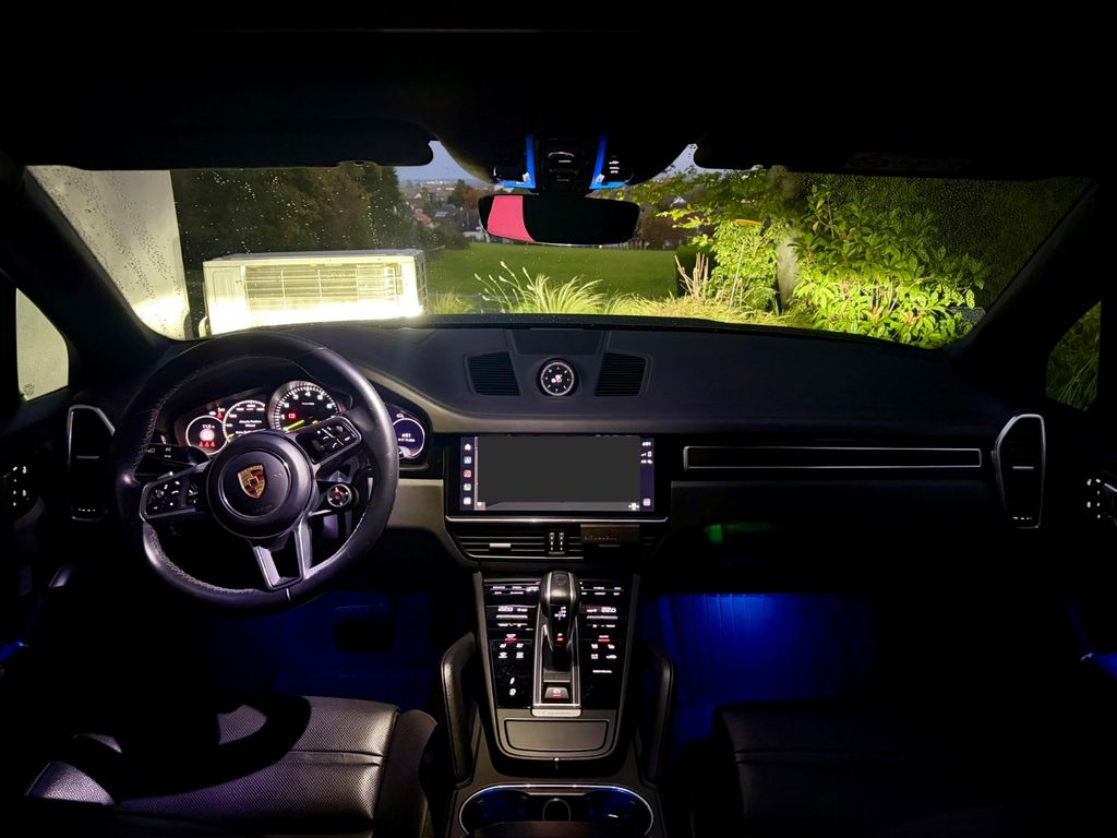 PORSCHE Cayenne 2022