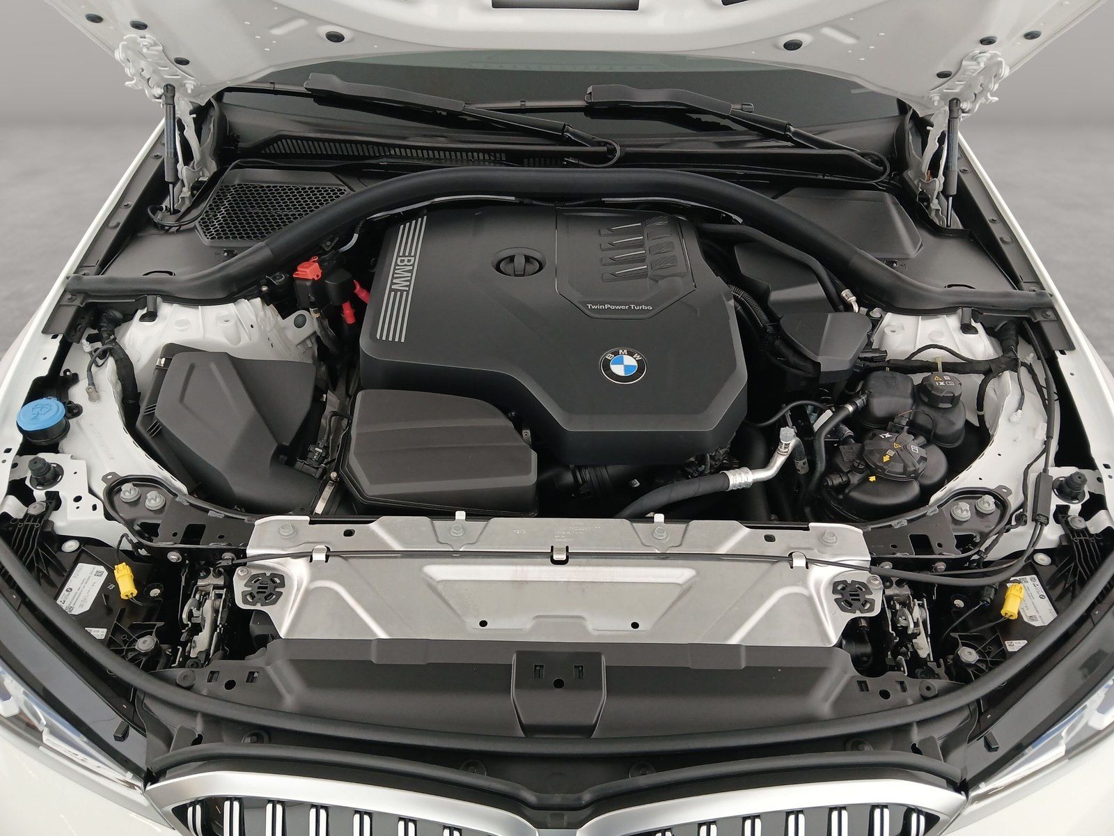 BMW 330 - Bild 15