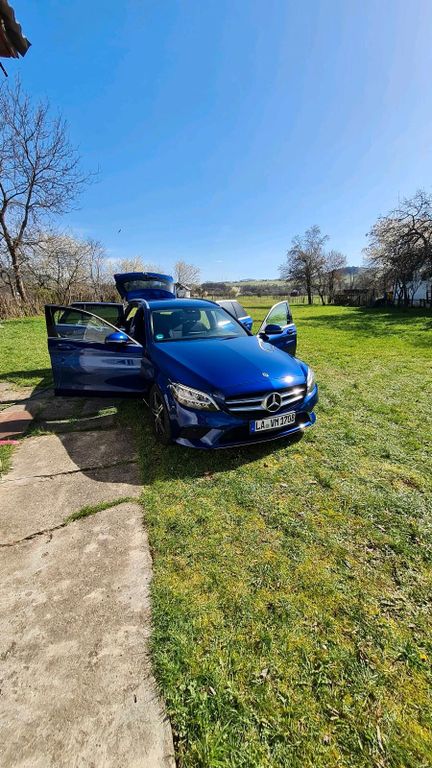 Image of Mercedes-Benz C 220
