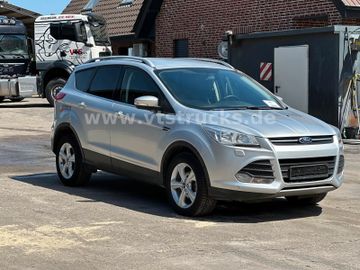 Ford Kuga - 3