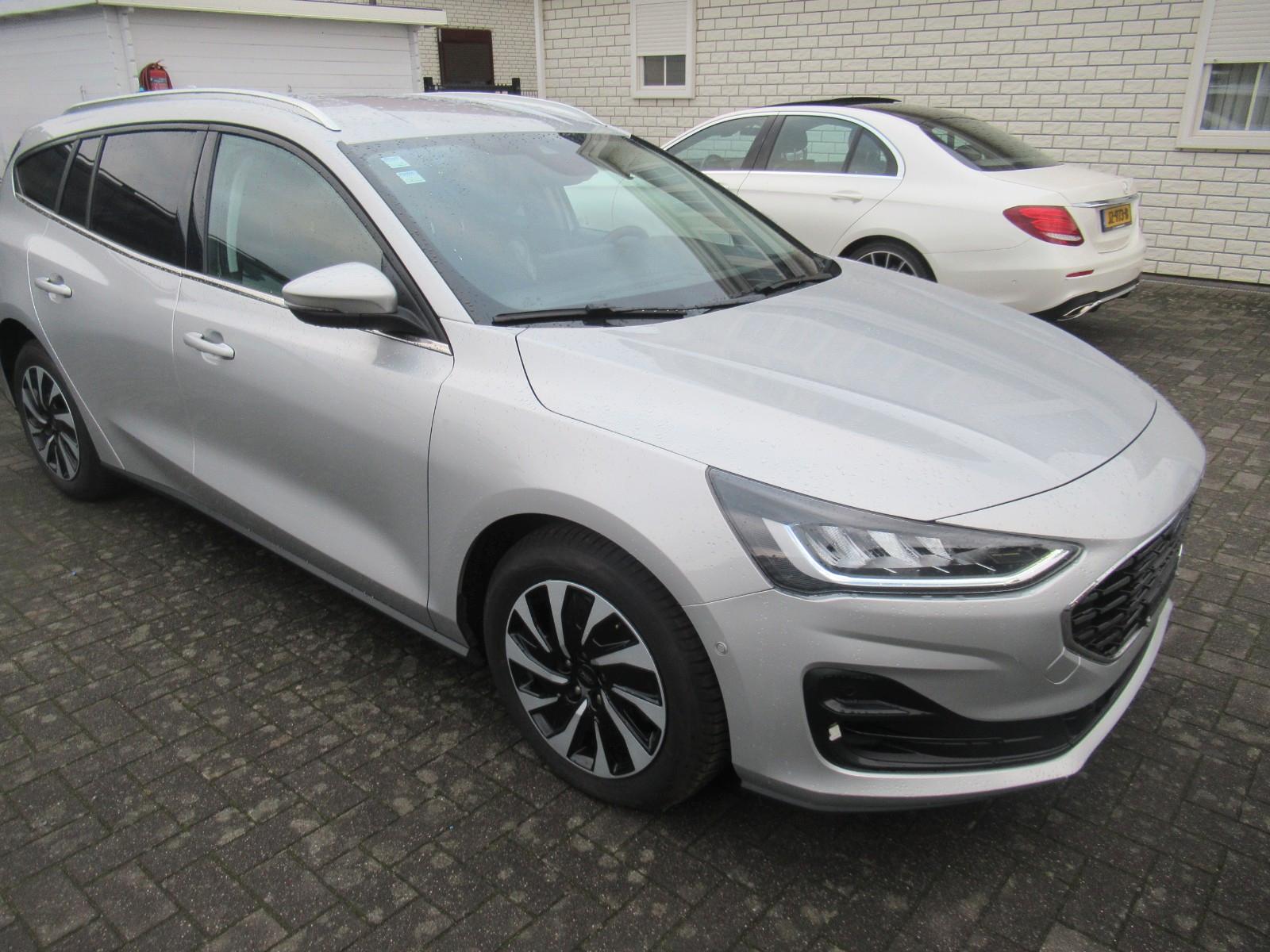 Ford Focus 1,5EcoBlue AUT. Titanium Climat Navi LKw