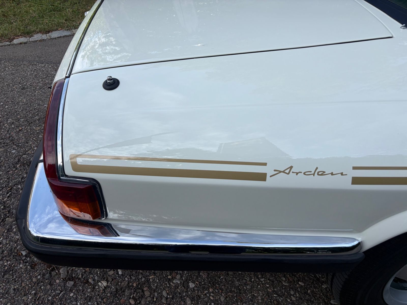 JAGUAR XJSC 18
