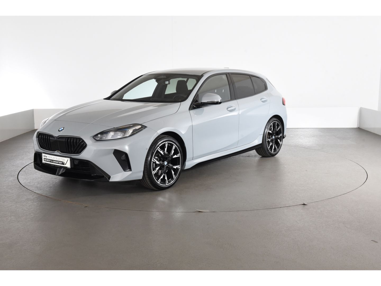 BMW 120 d M Sport Driving Assistant Plus harman kard foto 2