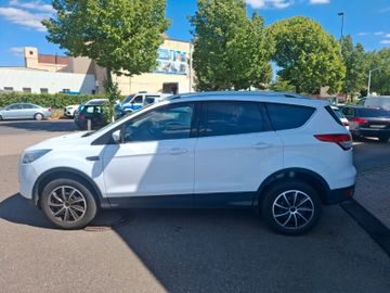 Ford Kuga - 2