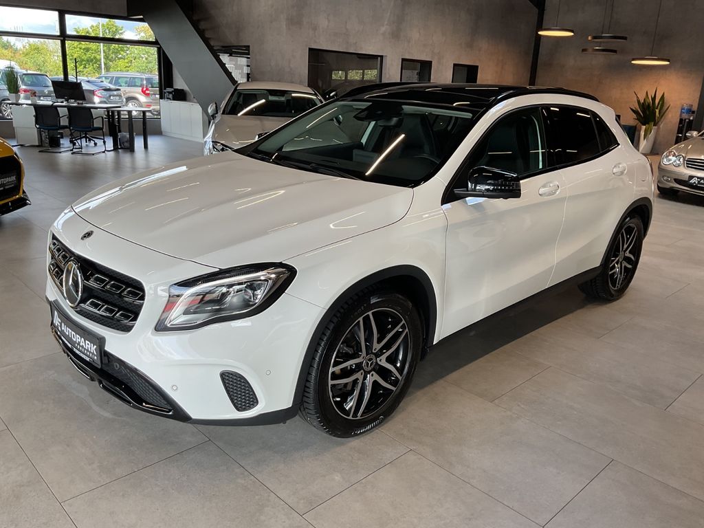 Image of Mercedes-Benz GLA 200