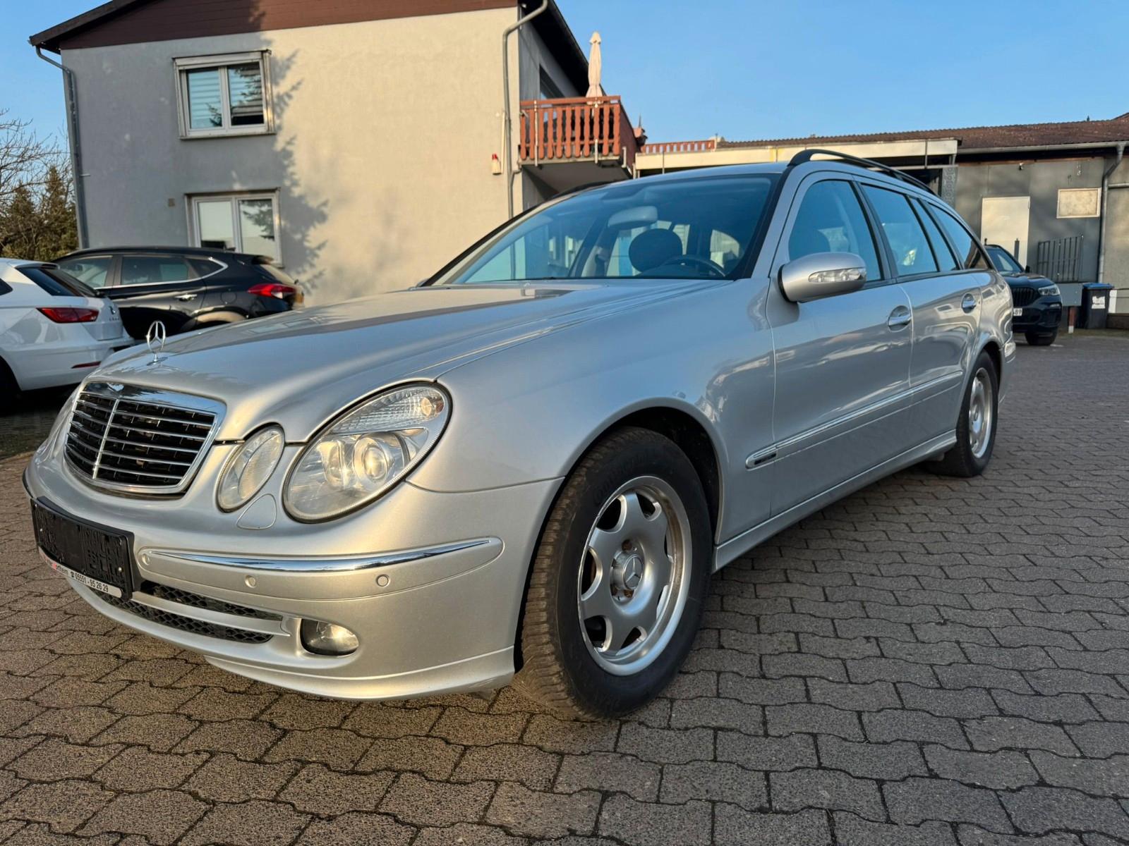 Mercedes-Benz E 200 E T-Modell E 200 T Kompressor
