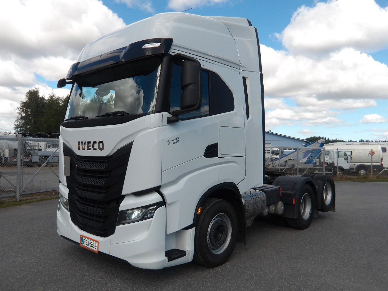 Iveco S-WAY AS440S49