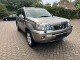 Nissan X-Trail Elegance / Tüv Neu / AHK / Panoramadach - Nissan X-Trail: Elegance