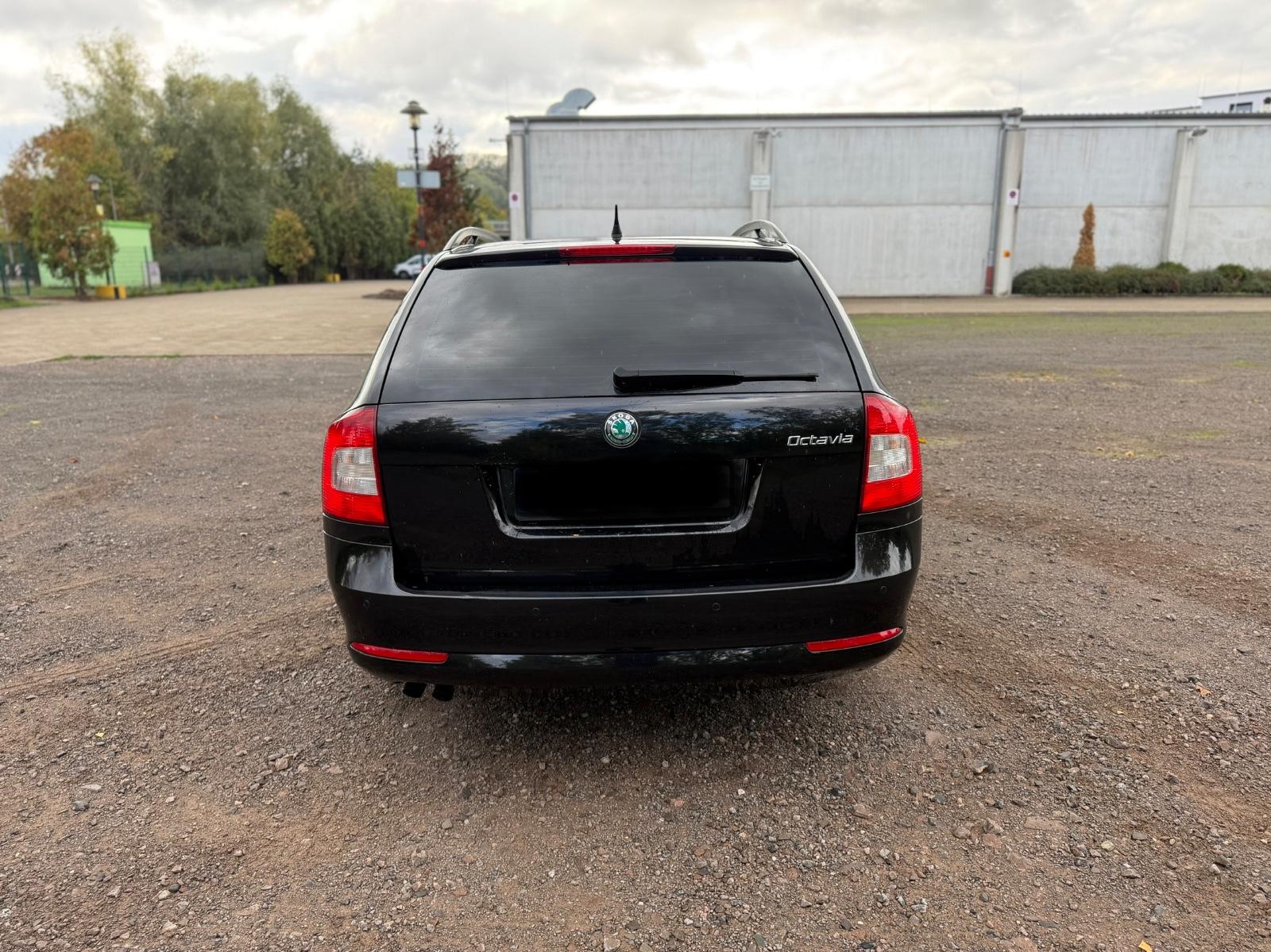 Skoda Octavia 2012 — двигун 1.798 cm³, 152 HP (112kW)