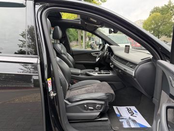 Audi Q7 - 12
