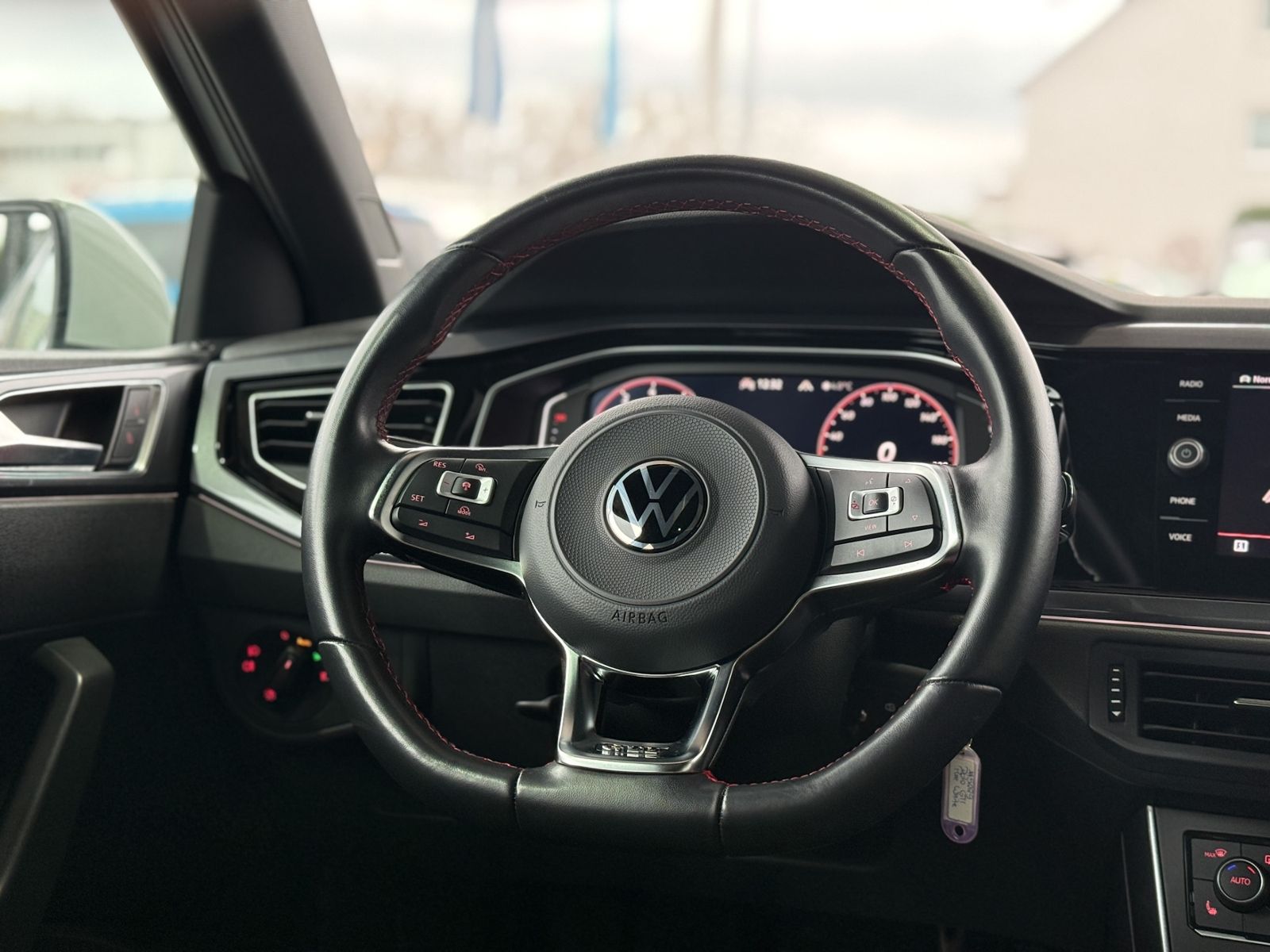 Volkswagen Polo - Bild 15